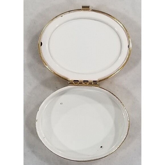 Mother and child cameo pill box - Picture 7 of 8